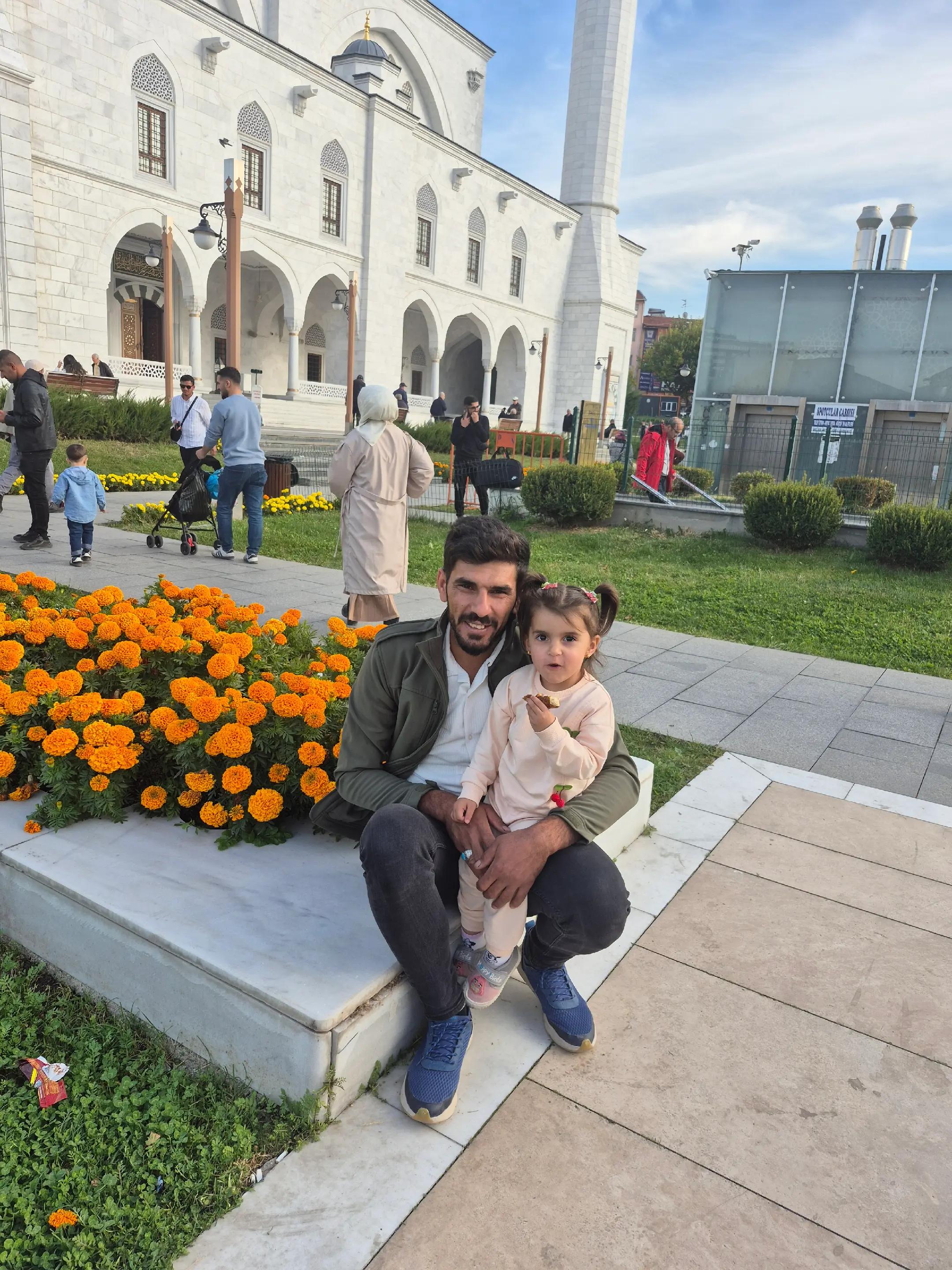 @M&uuml;cahit Dayan