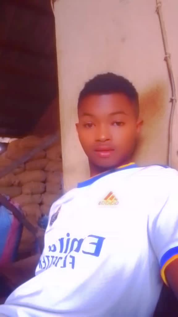 @Zepekenio