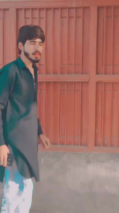 @HassanRaza💯