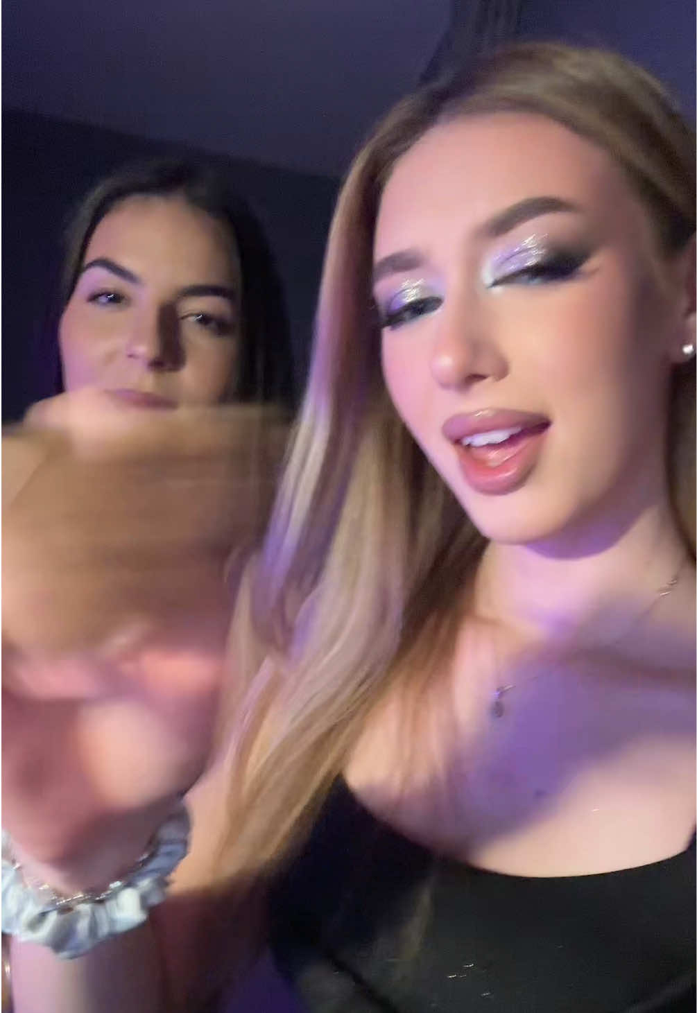 @🐍