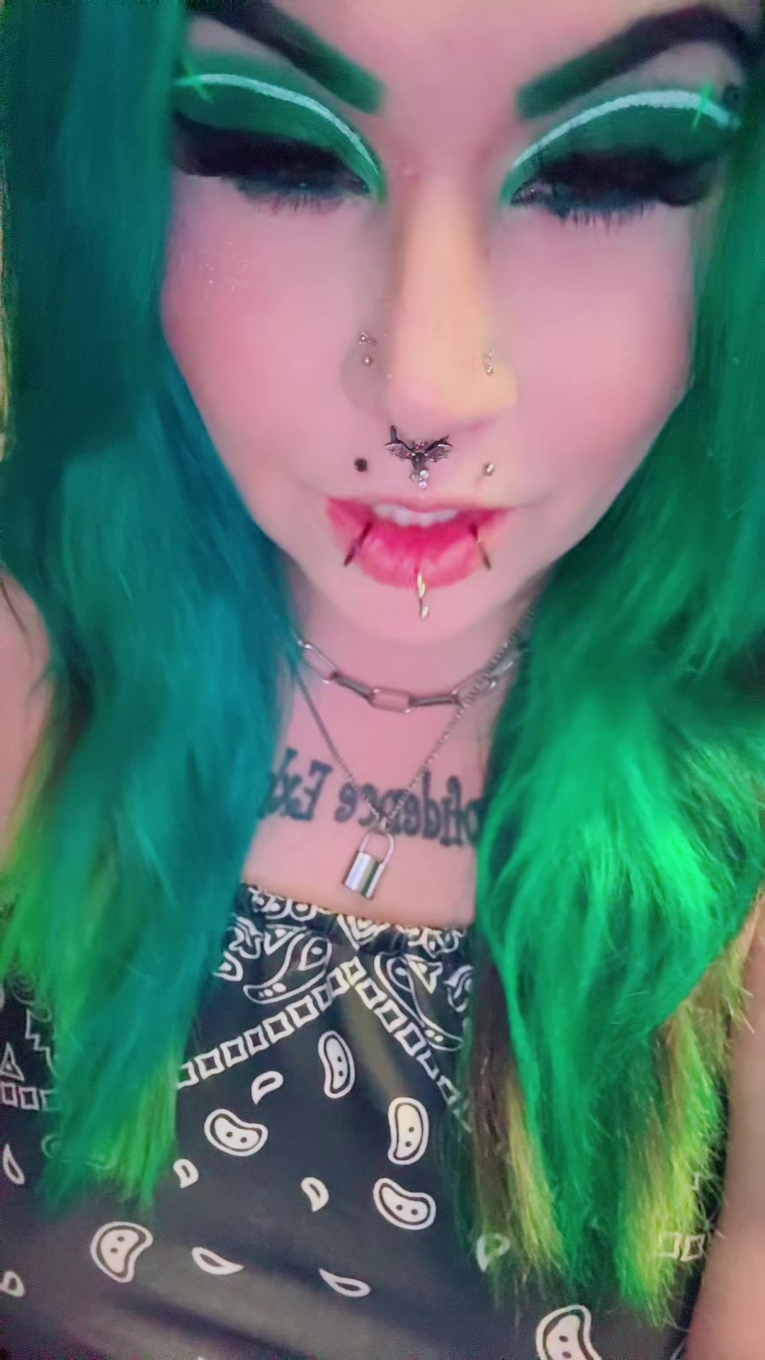 @🖤💚MamaSkittles💚🖤