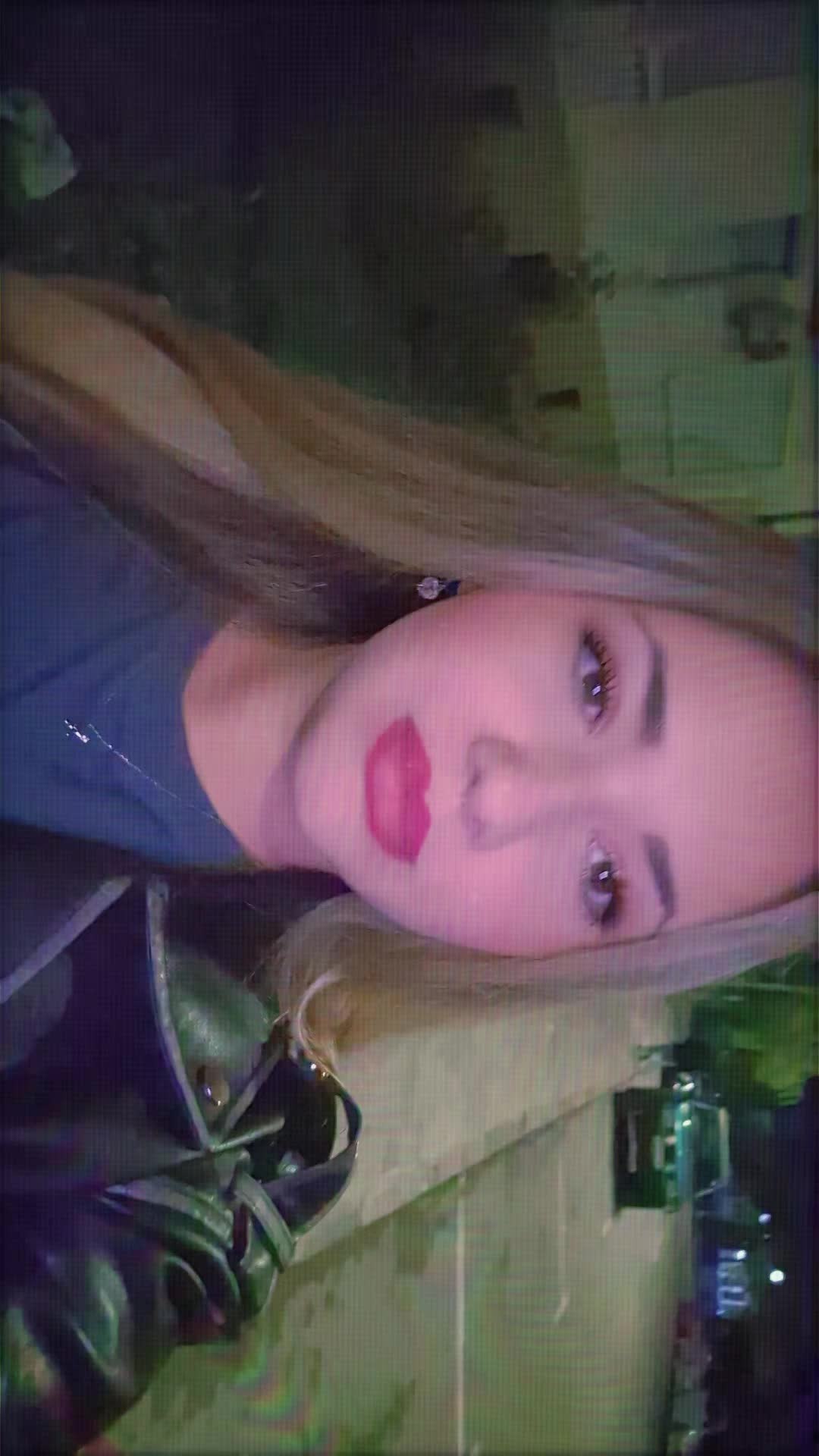 @Mia🎤💜