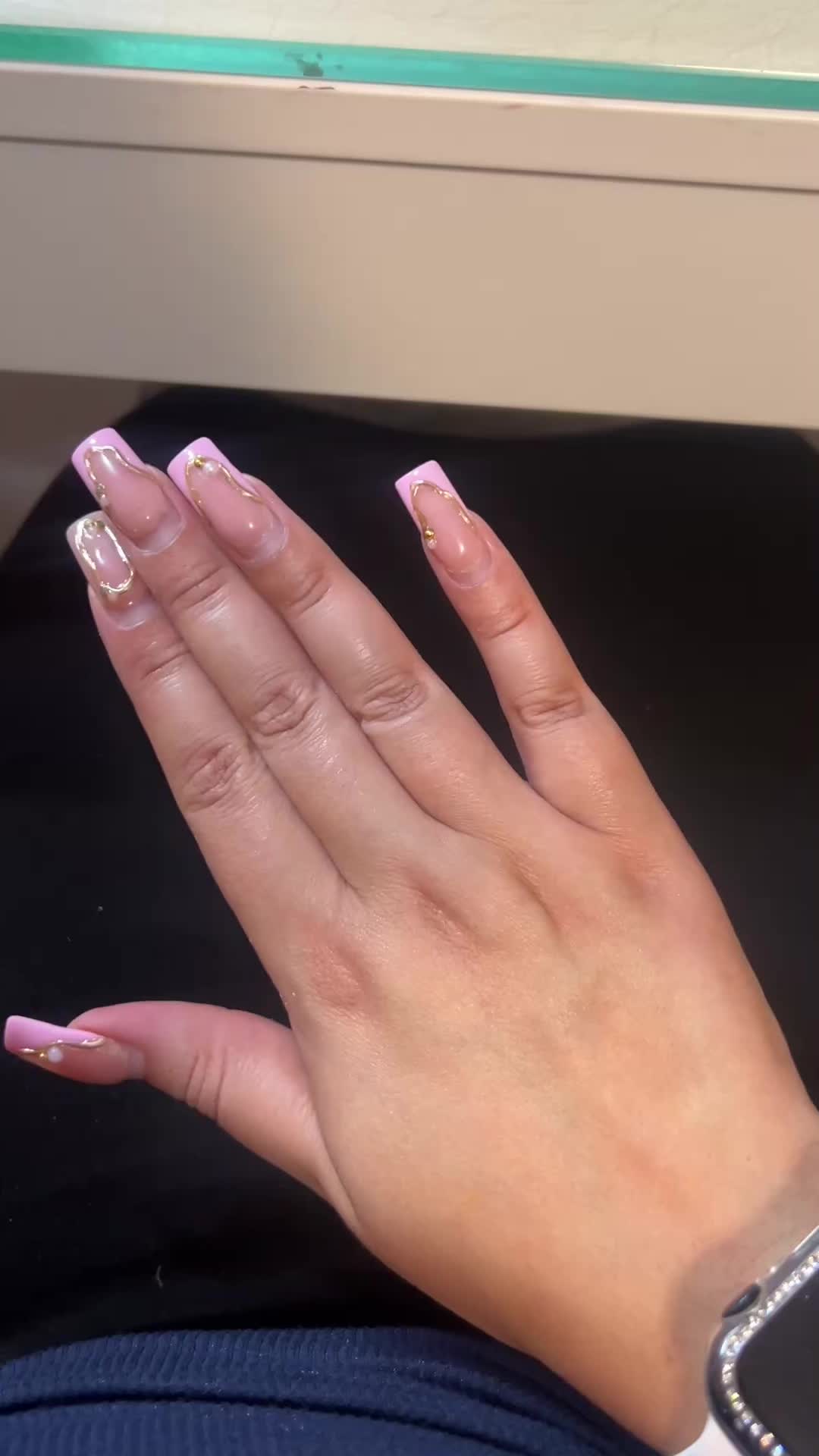 @paryswithay