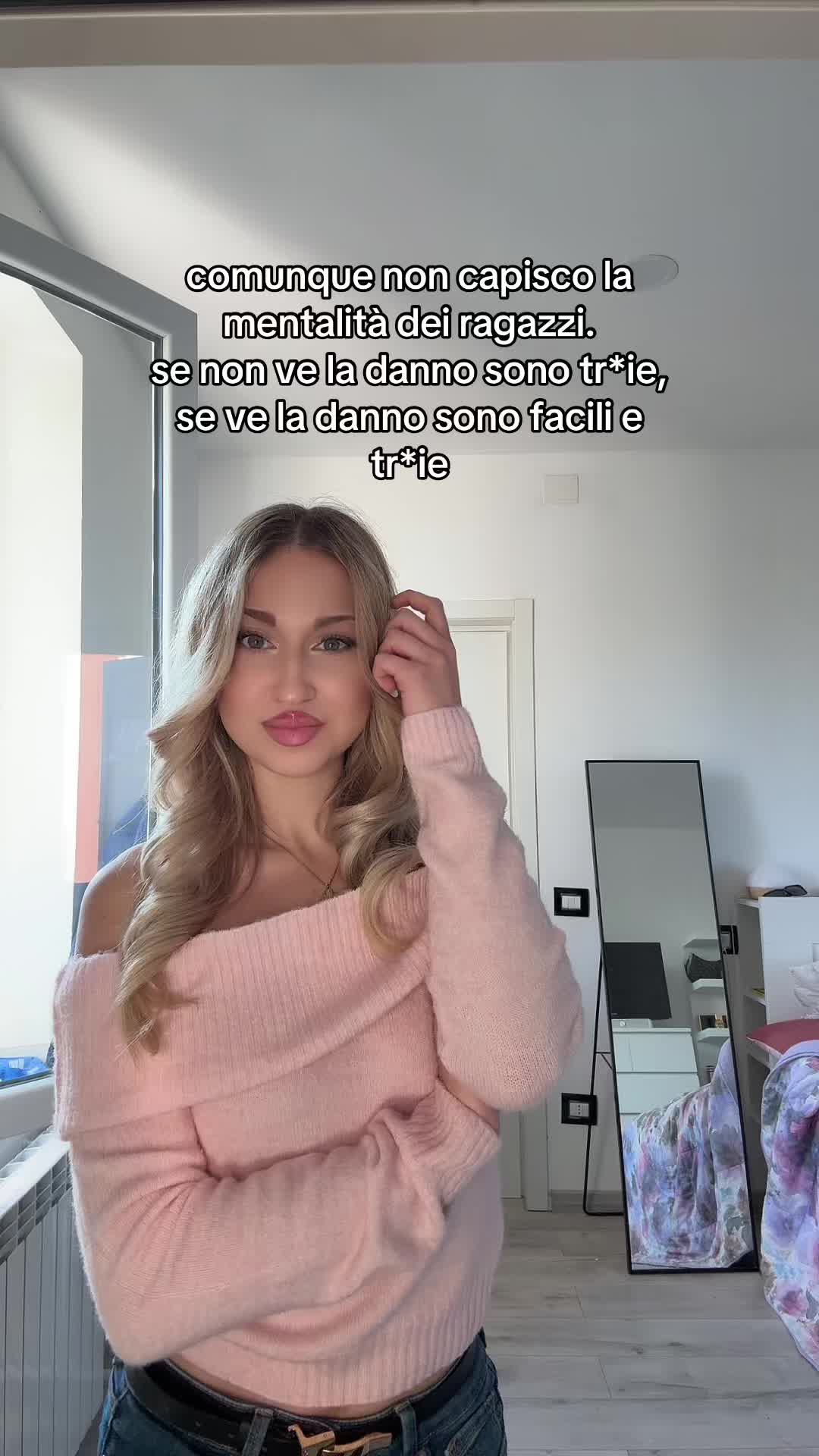 @elena_scaraia_
