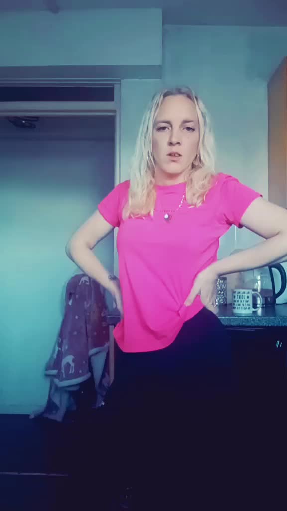 @ᗩᘻᖻ 🌹