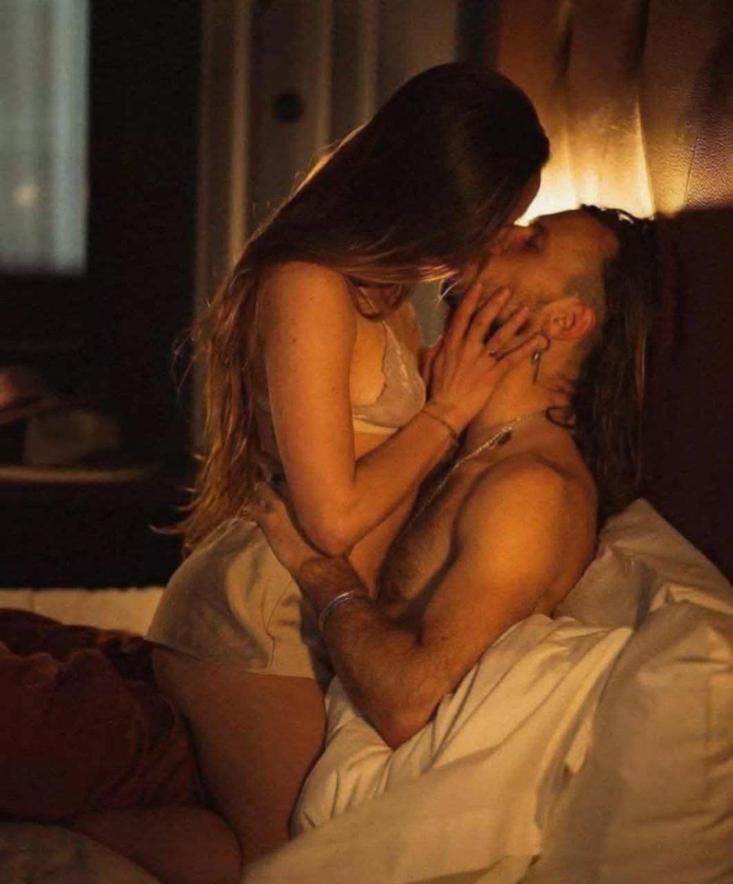 @Czoorna💋😈