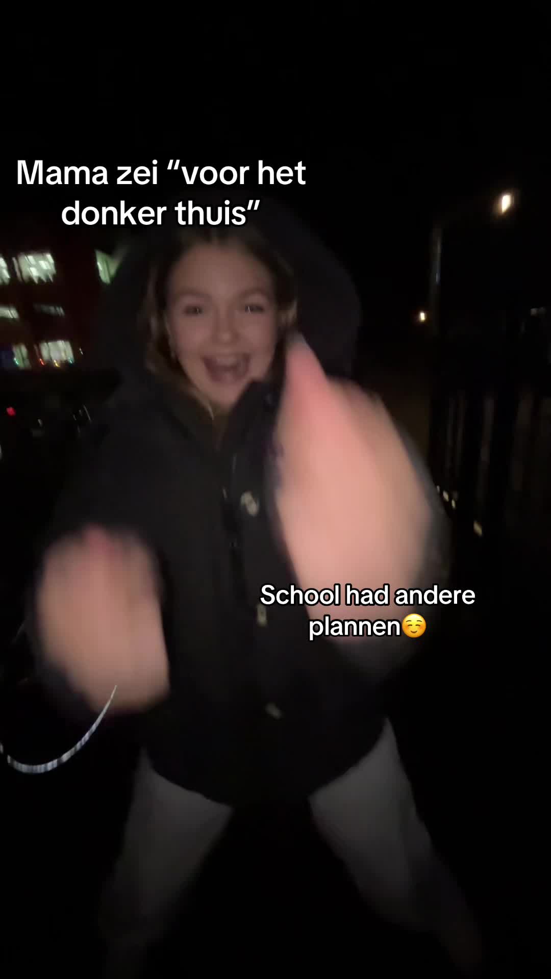 @𝐄𝐬𝐦𝐞𝐞𝐒𝐩𝐚𝐦
