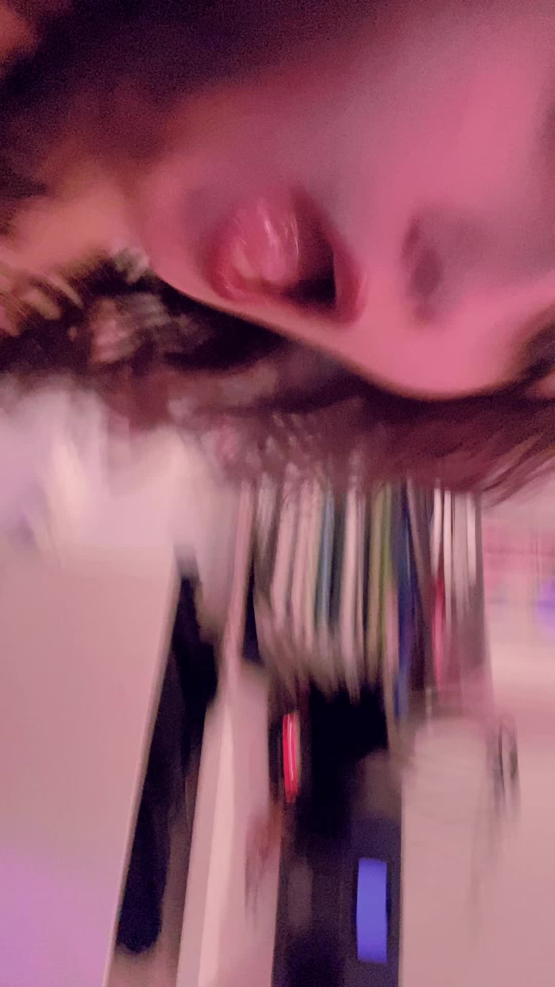 @🌀🪡♟️📧🛴🛴🖇️