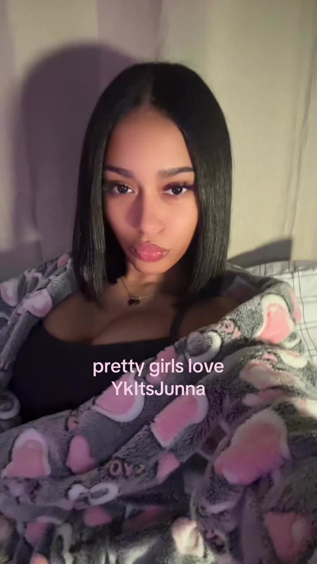 @lia