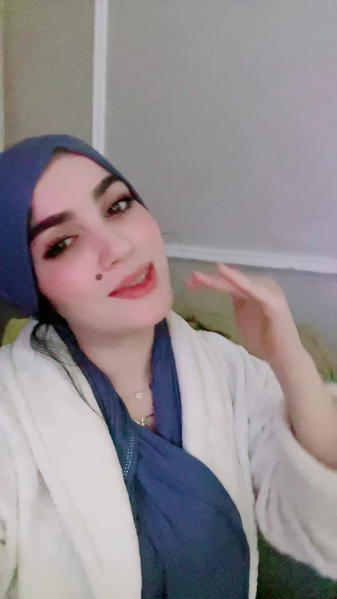 @Youssra