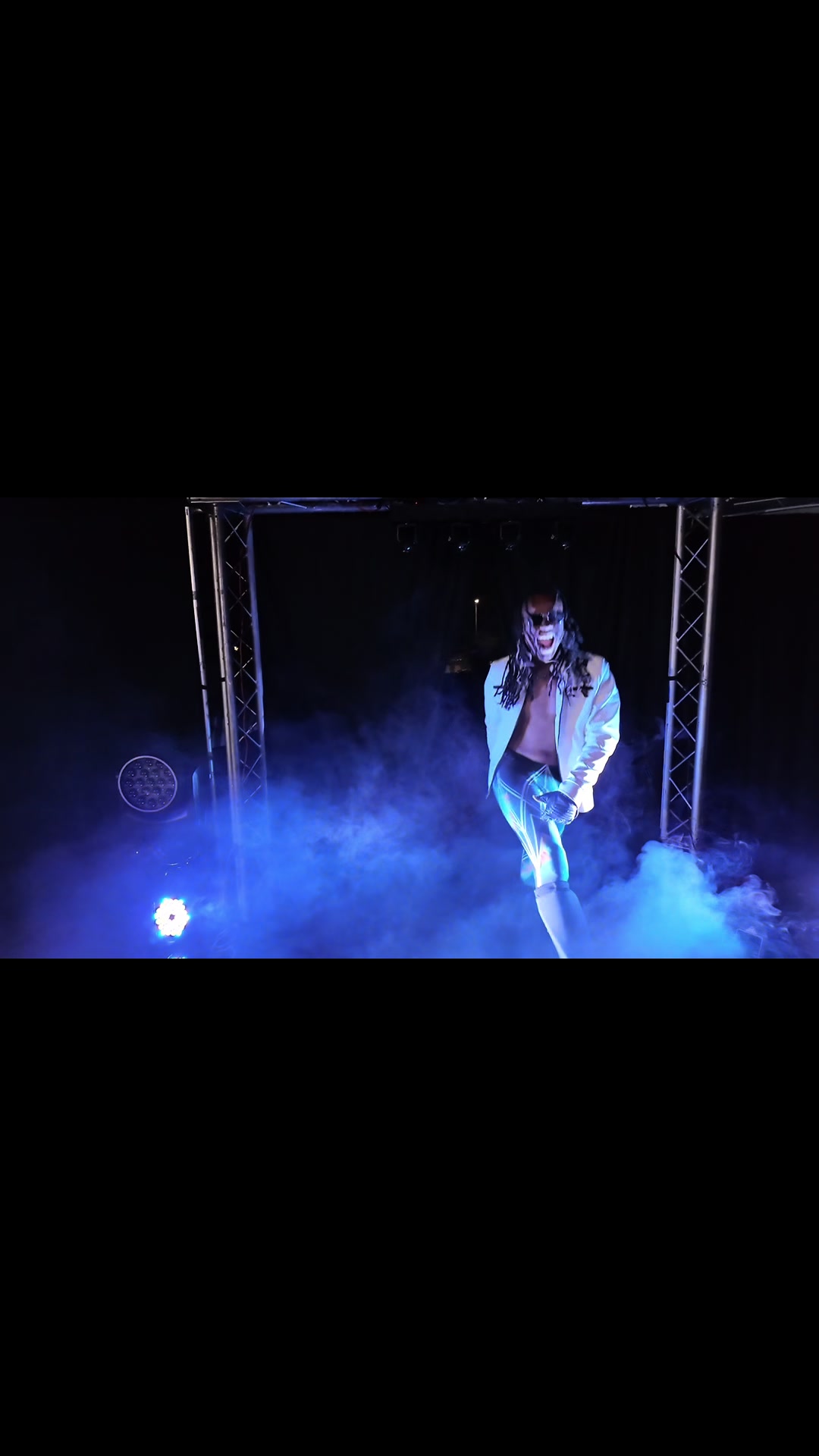 @&ldquo;The Vibe&rdquo; Bukhari King