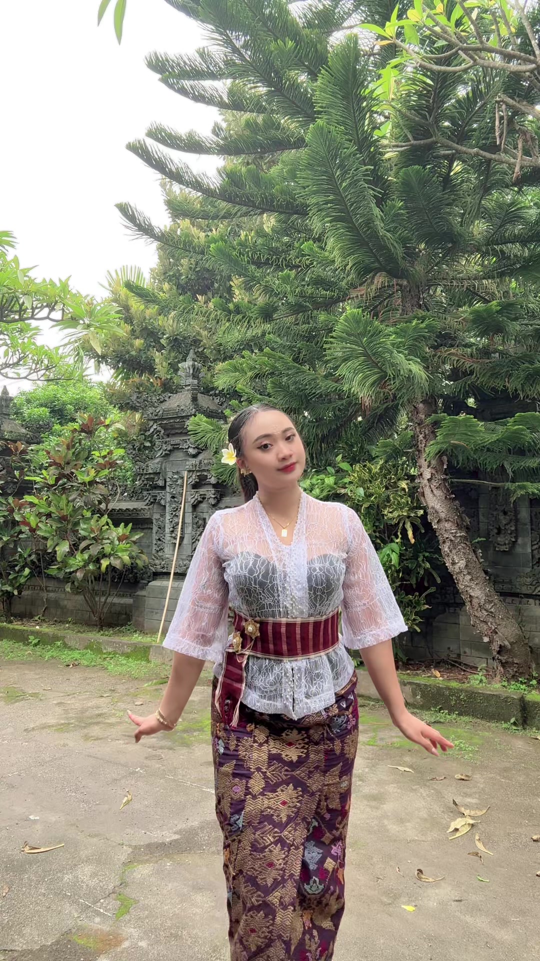 @Ayuarypradnyani
