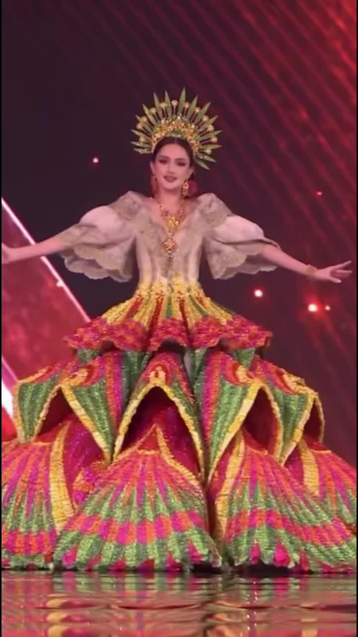 @𝐏𝐀𝐆𝐄𝐀𝐍𝐓 𝐐𝐔𝐄𝐄𝐍 🌈