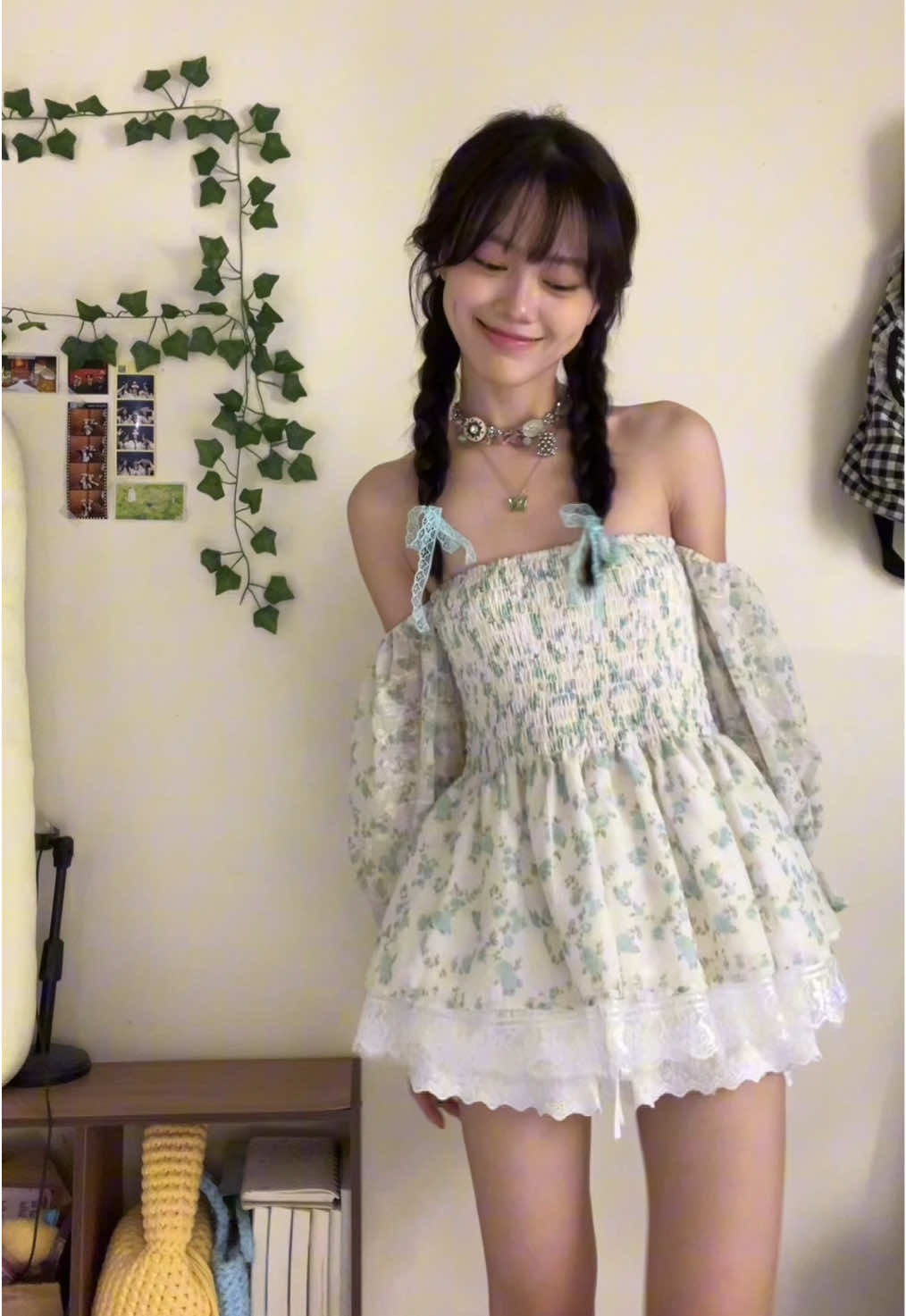 @holoyaaa