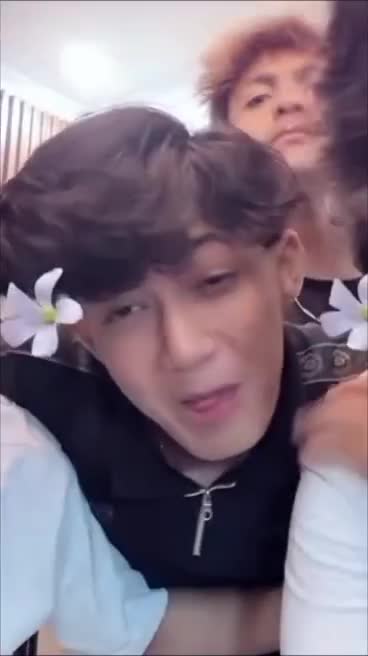 @𝖌𝖘𝖐𝖞 𝖑𝖔𝖛𝖊𝖗𝖘