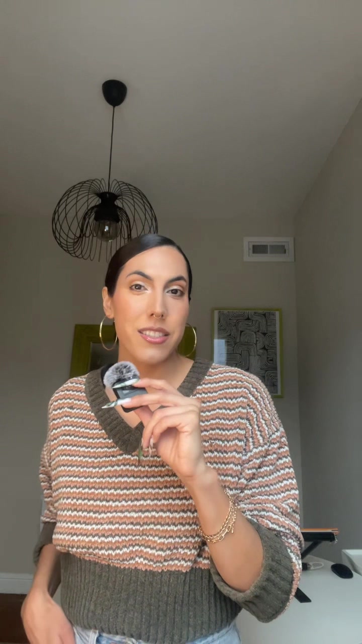 @miya.villalobos
