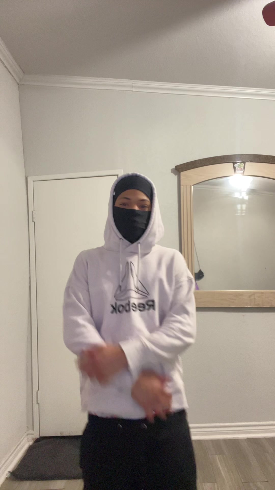 @Aiver. Lgant☠️👹🏴&zwj;☠️