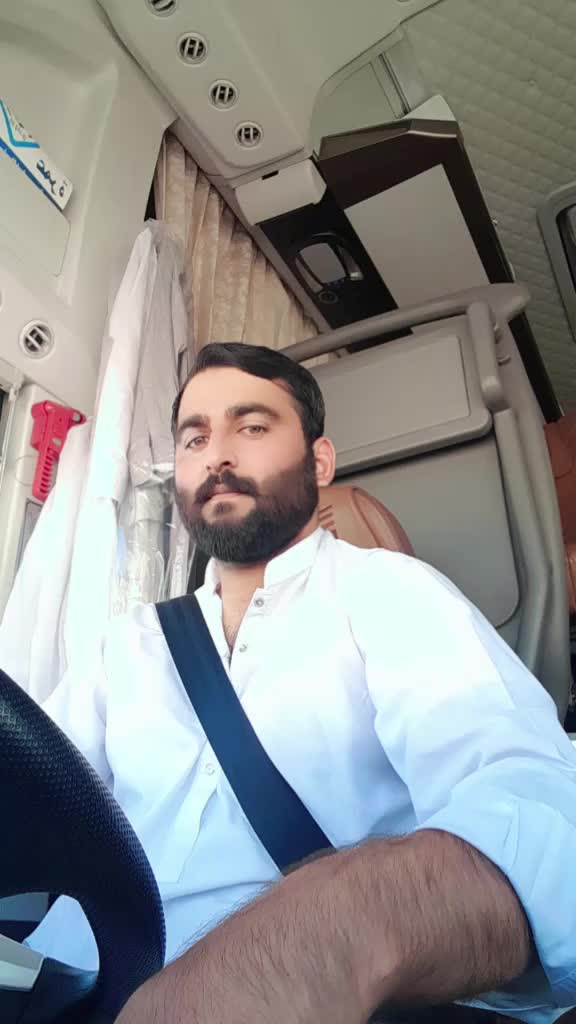 @عرفان کشمیری 🍁