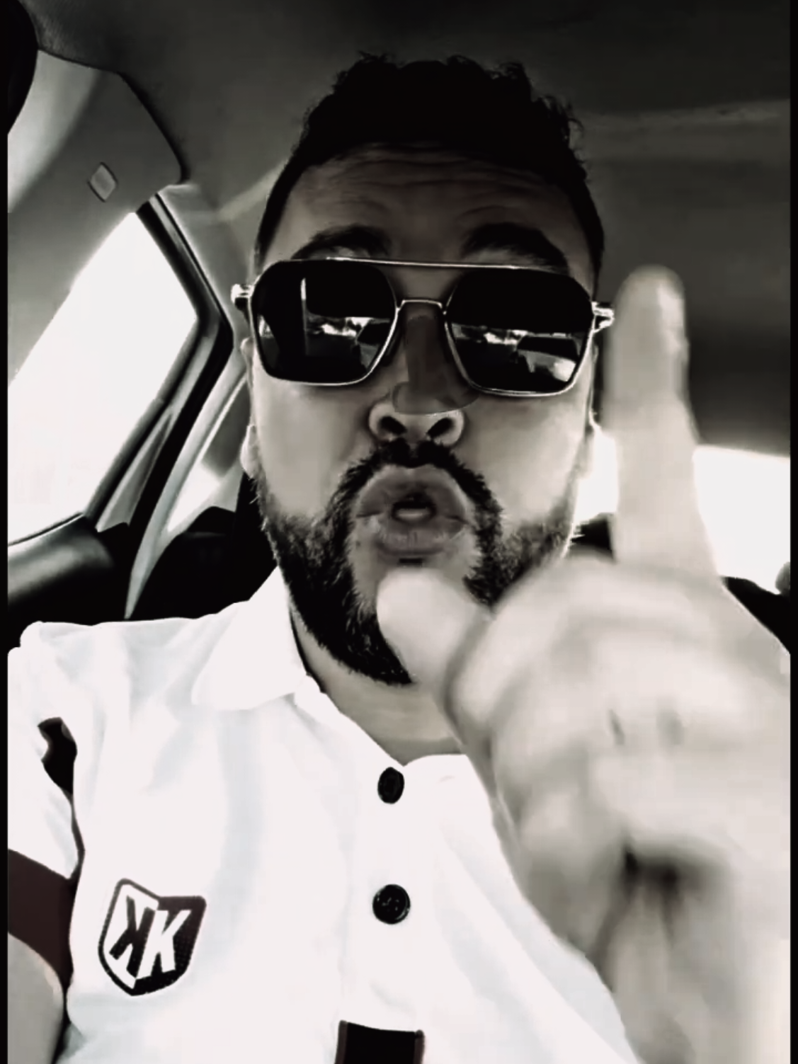 @Karim Elgang
