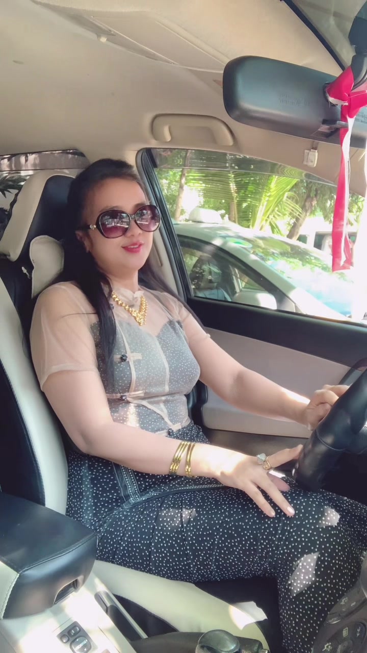 @may 3 M မေ 🚙