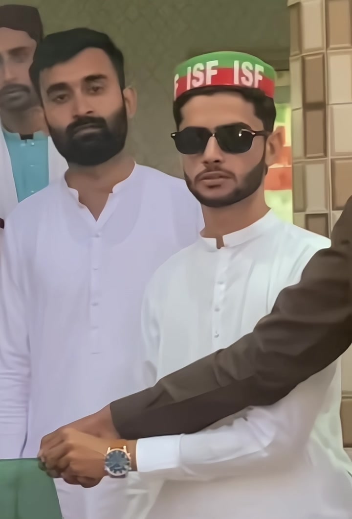 @Hameyun Khan official PTI🔵