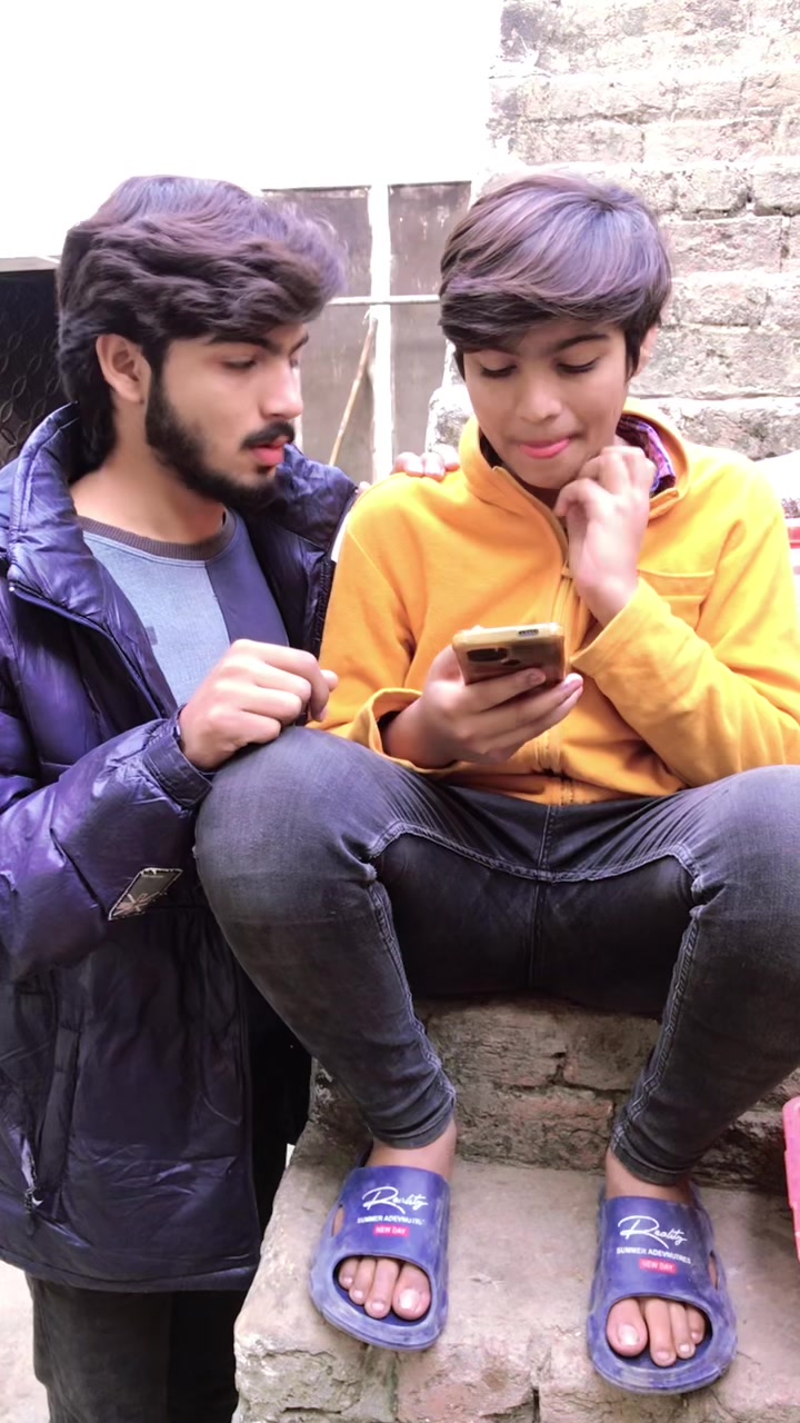 @cute bacha