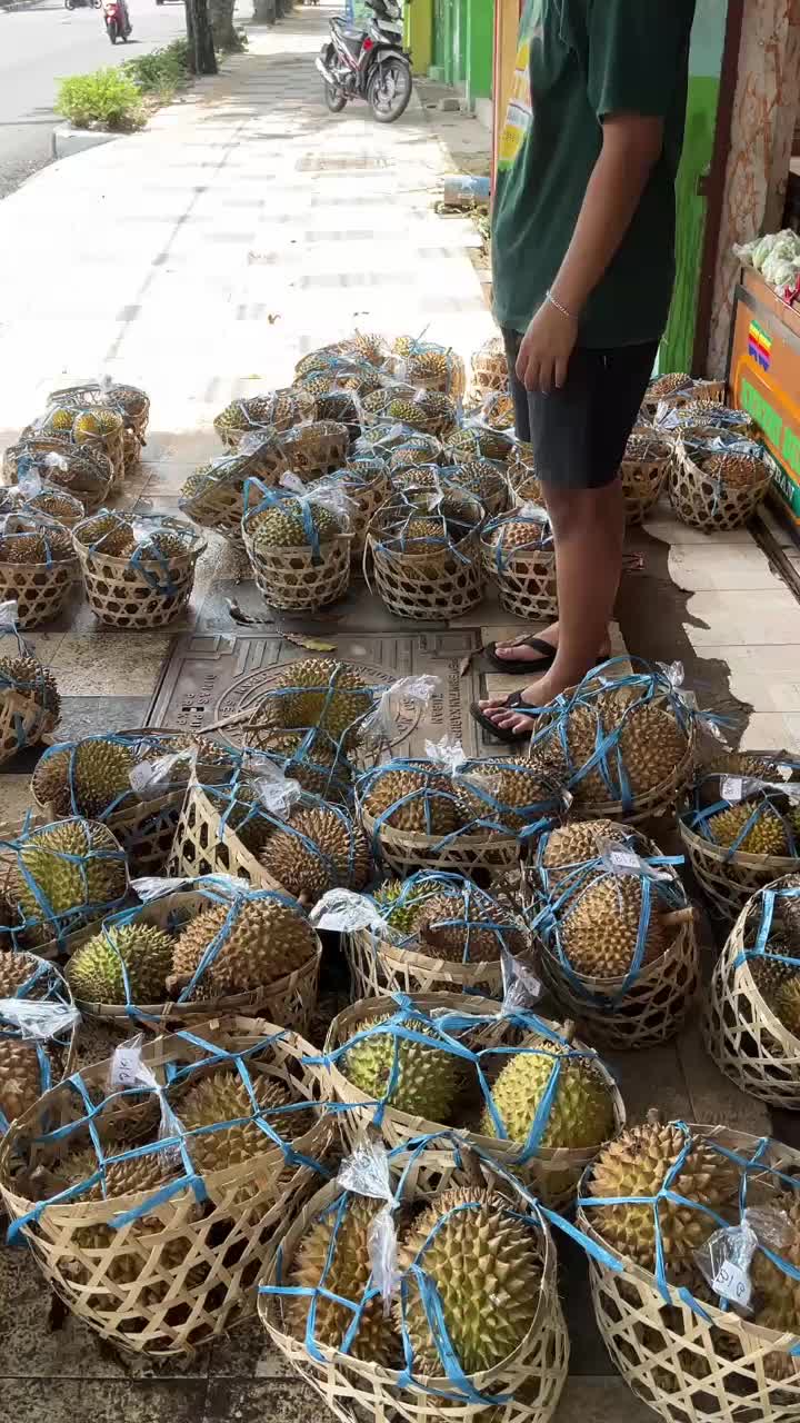 @Kenzhi Durian Tuban