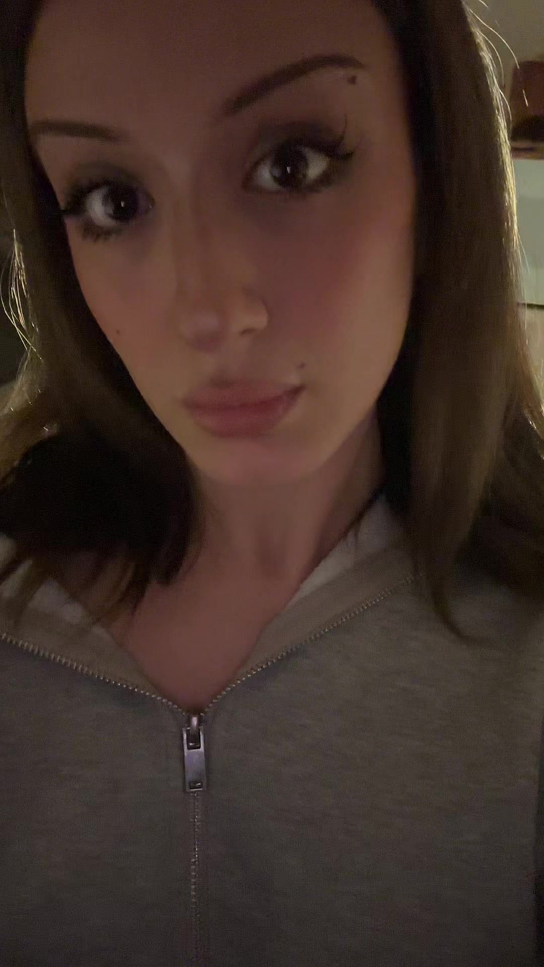 @милана