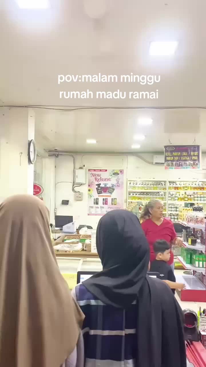 @Rumah Madu Herbal Cikarang