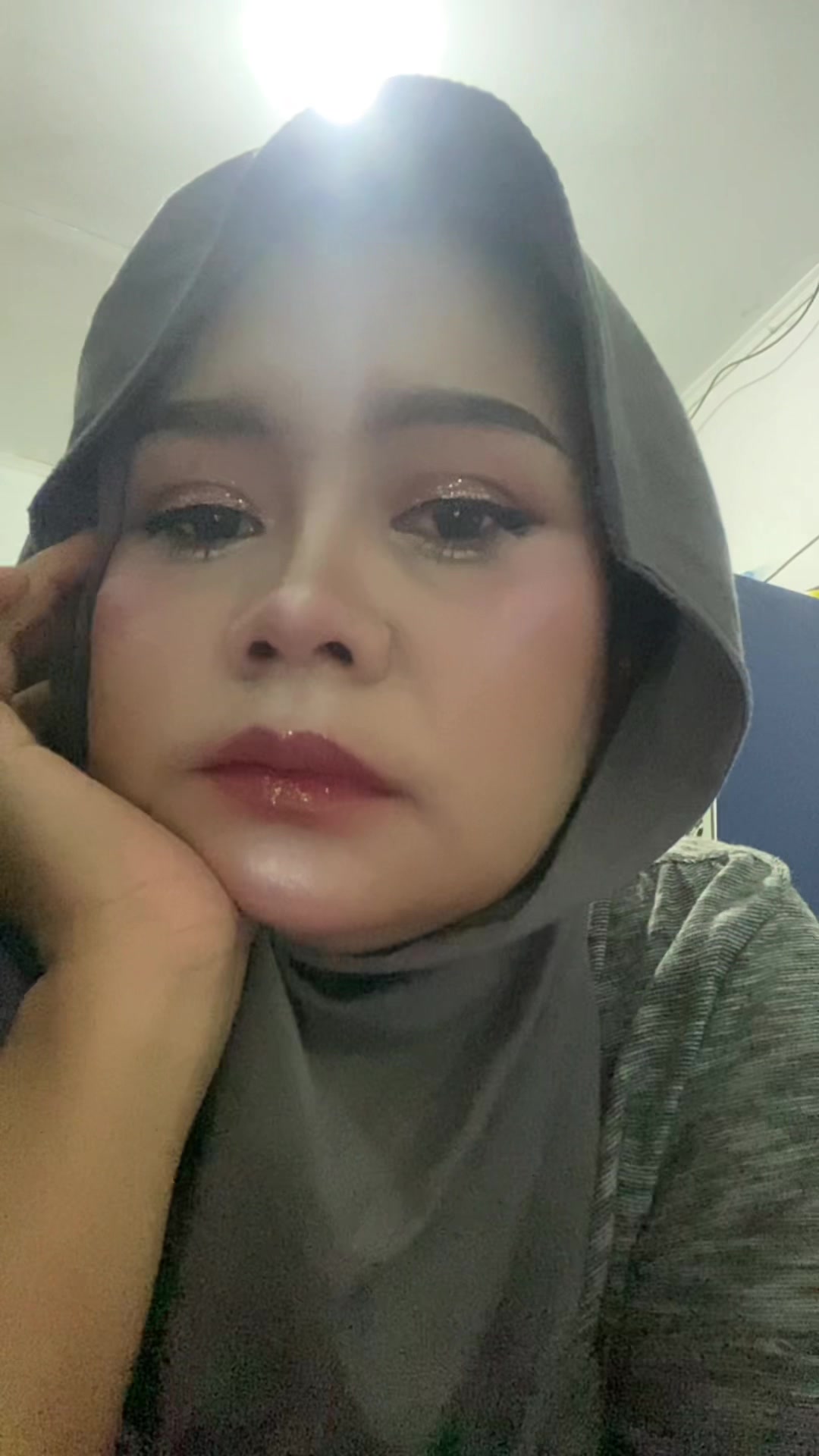 @nazma&ensp;makeup