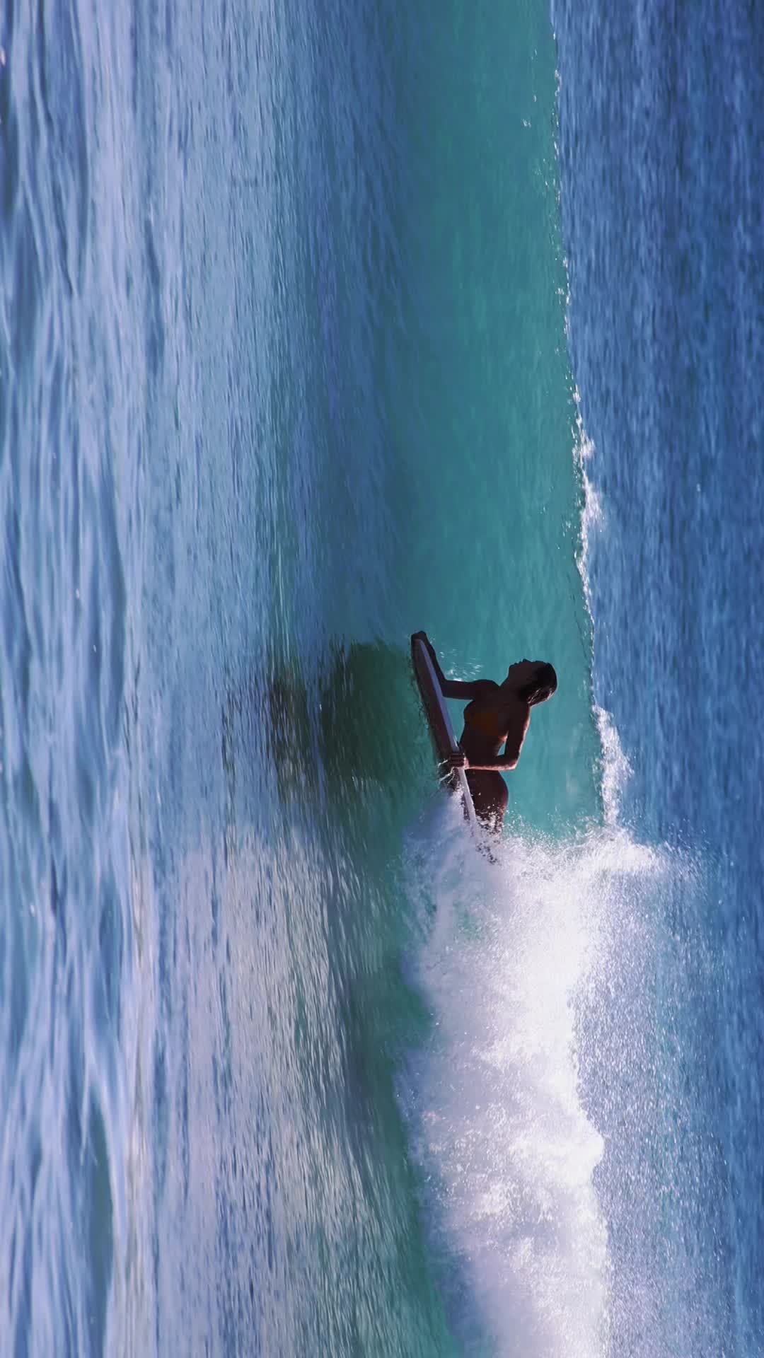 @kaihokulau
