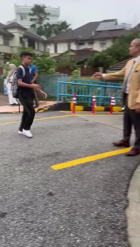 @Dr. Ahmad Kamal bin Ariffin