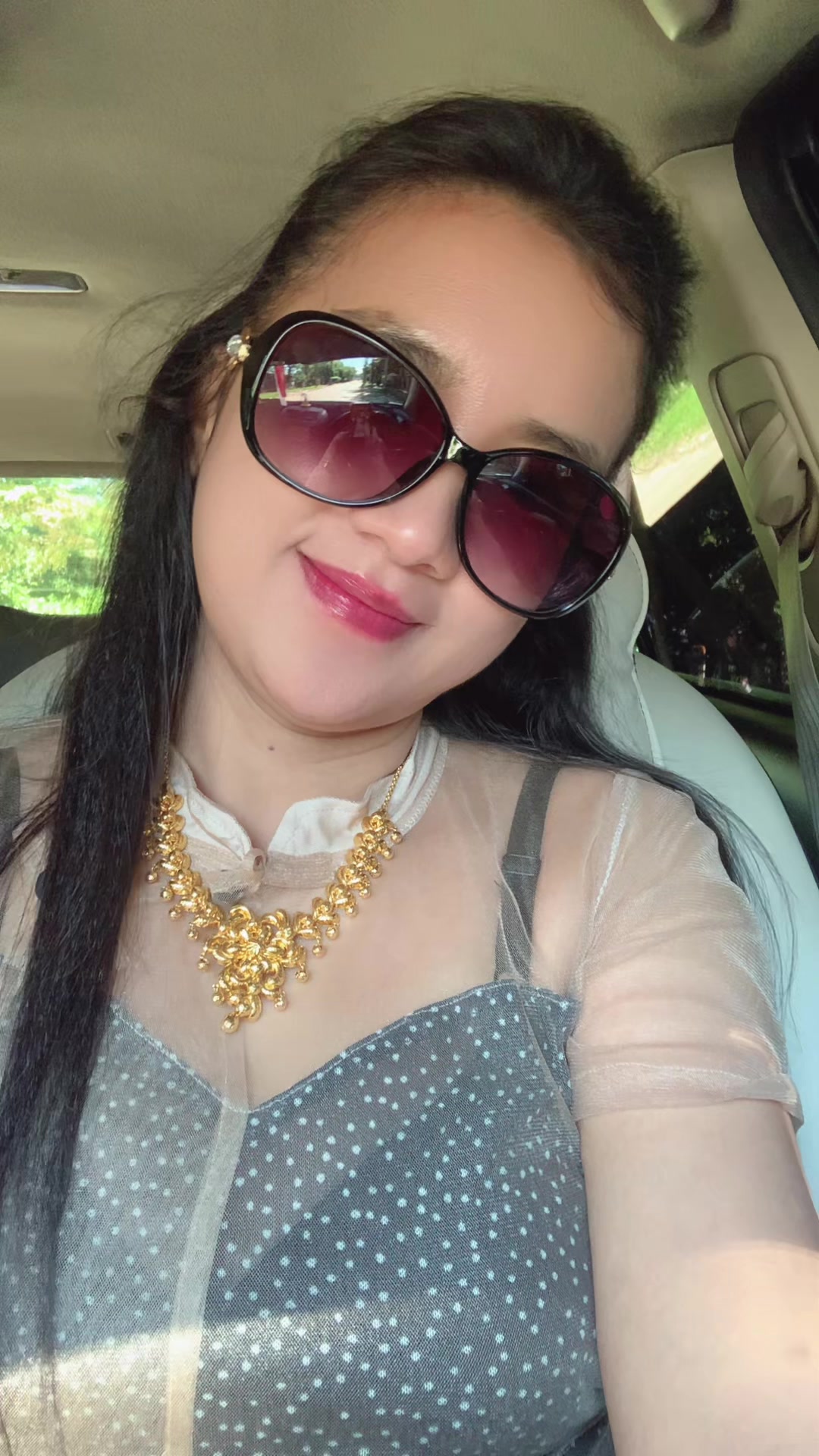 @may 3 M မေ 🚙