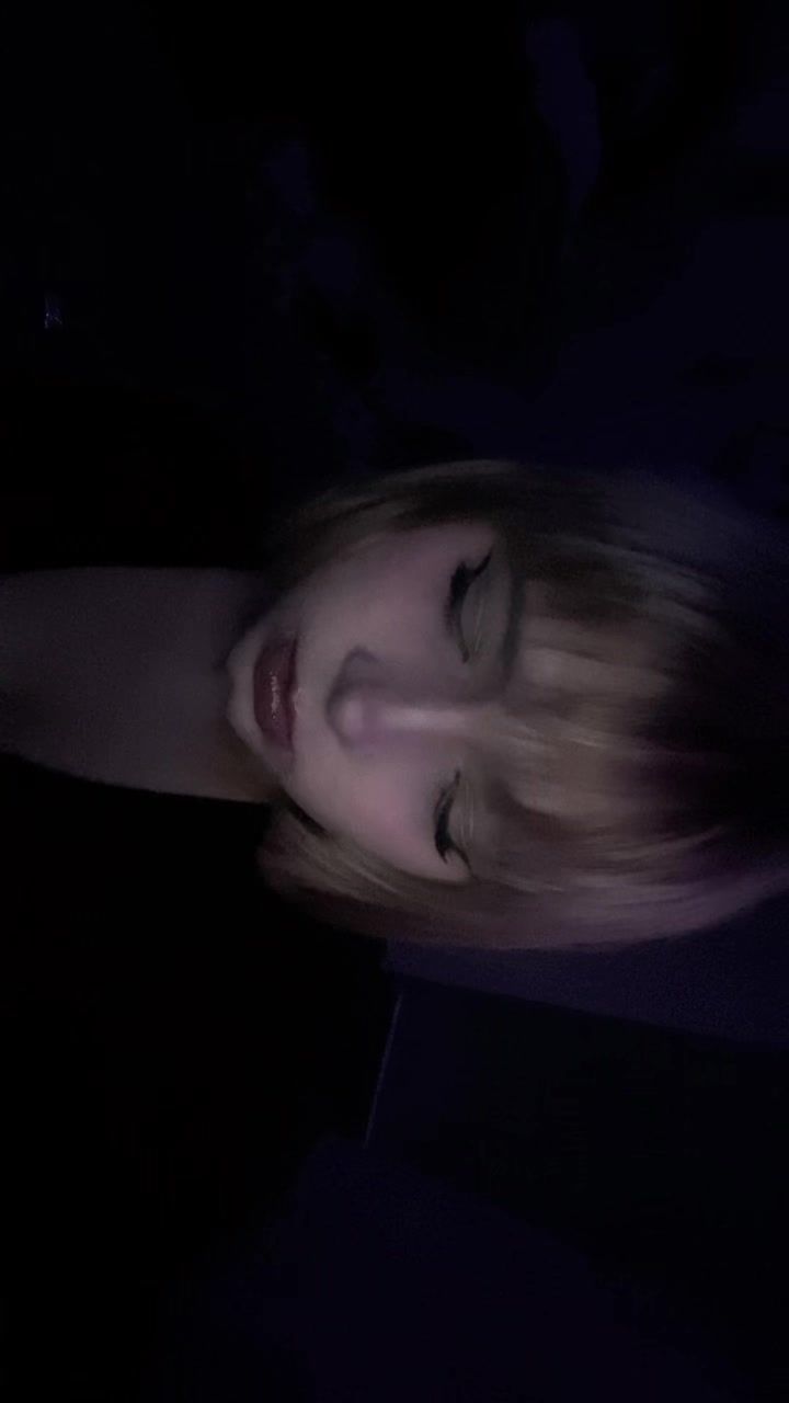 @Юрочкаа
