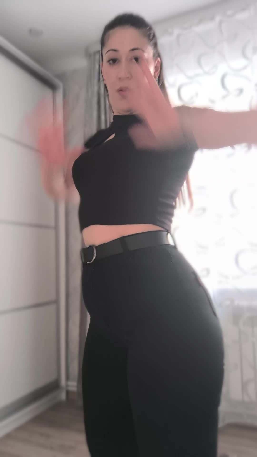 @Мехри