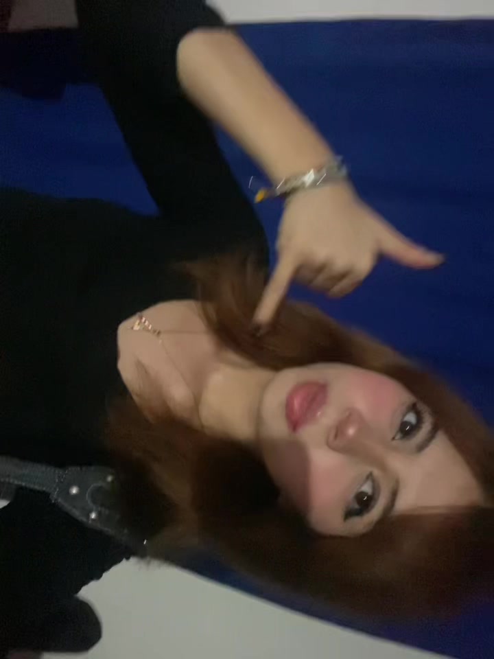 @ana ╋━