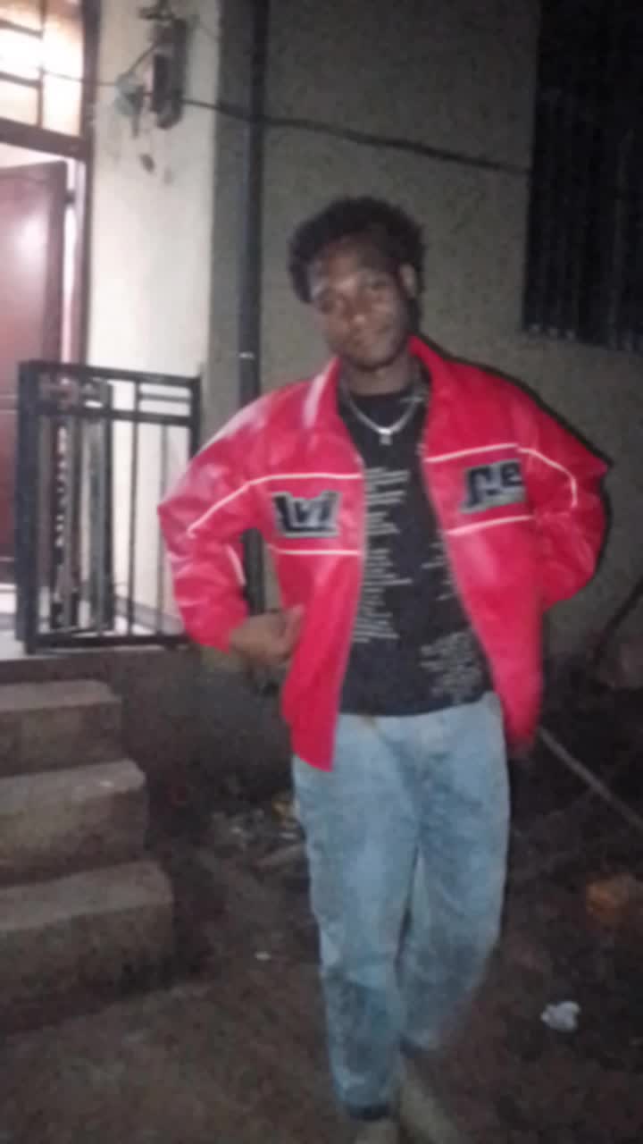 @Saka man