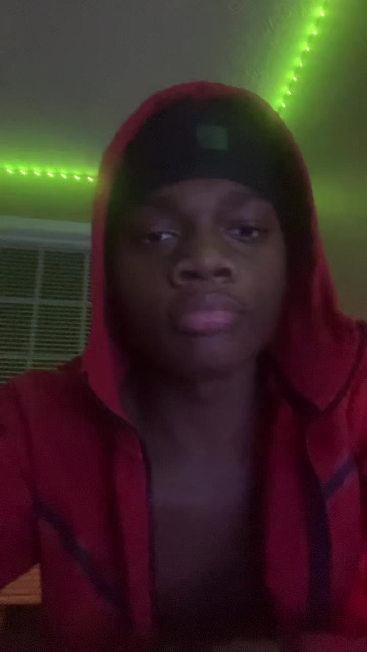 @Pluxg.jthe3