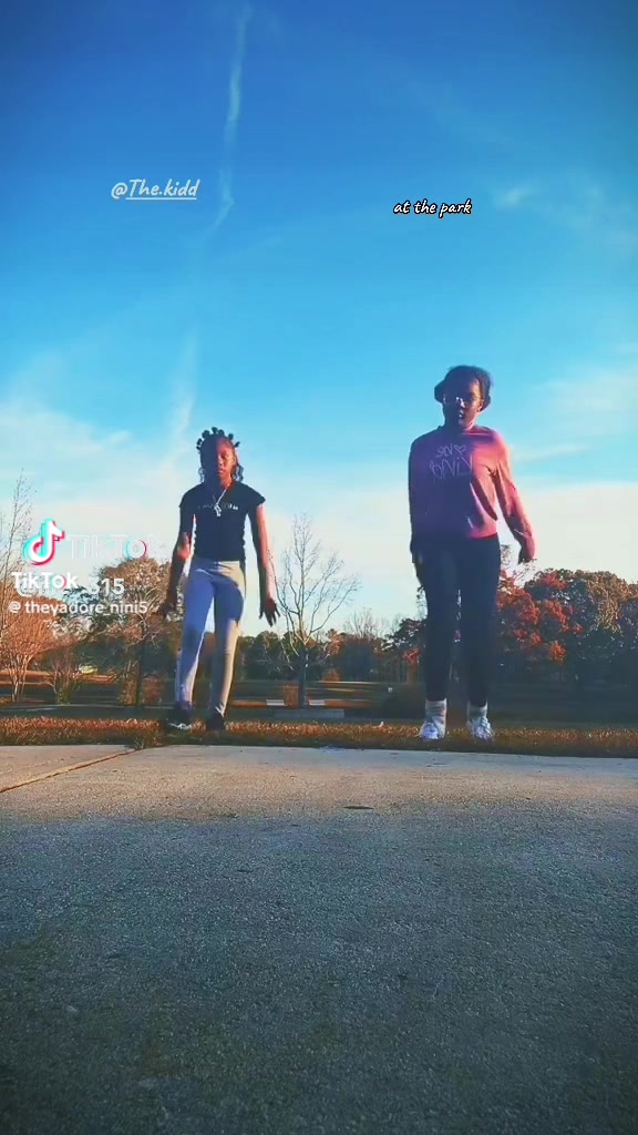 @.🫀