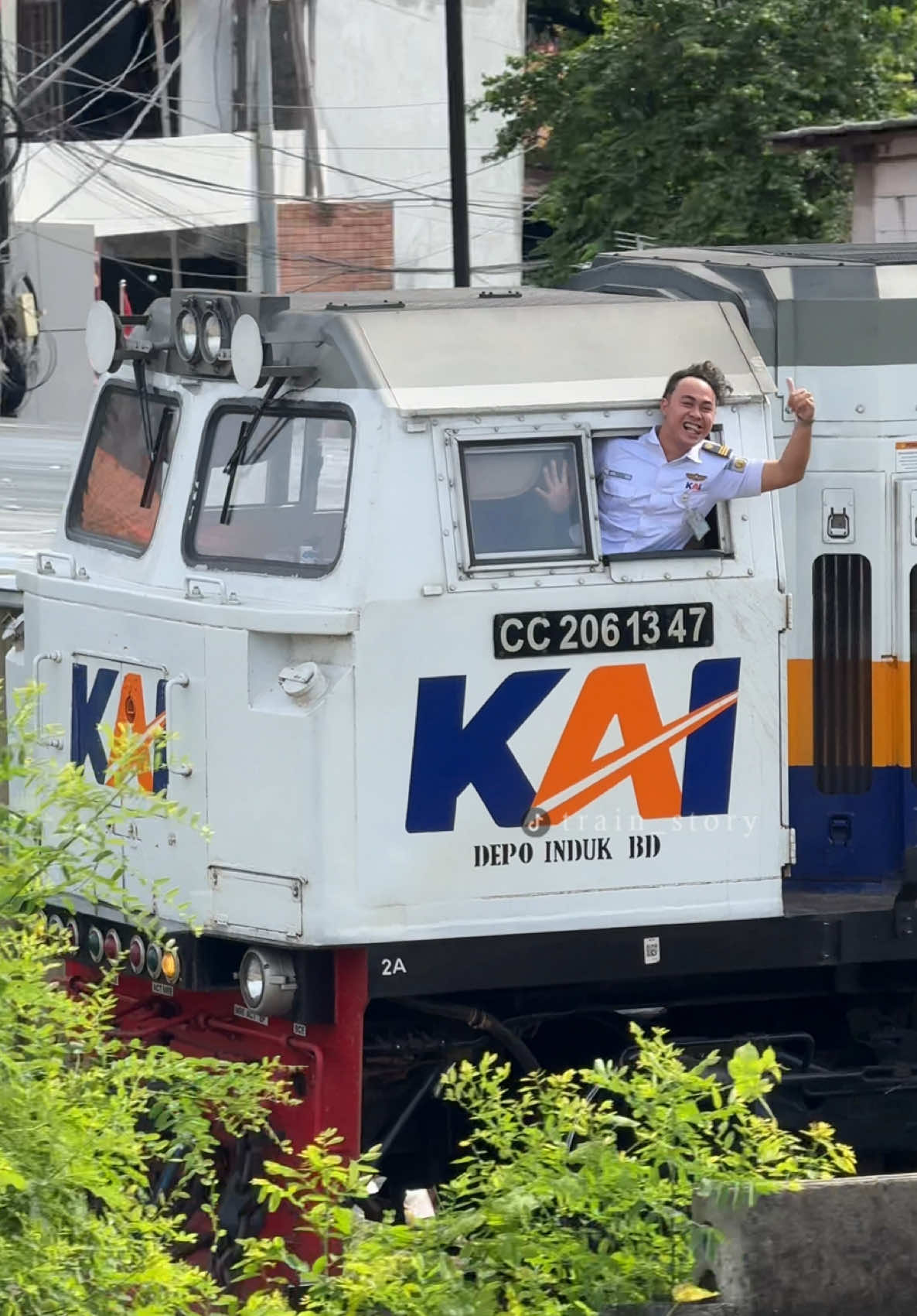 @Train_Story