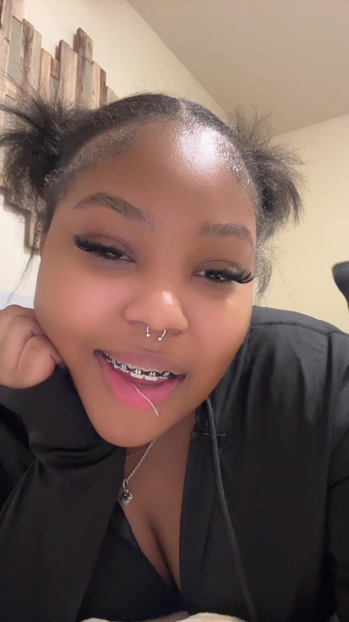 @💋.