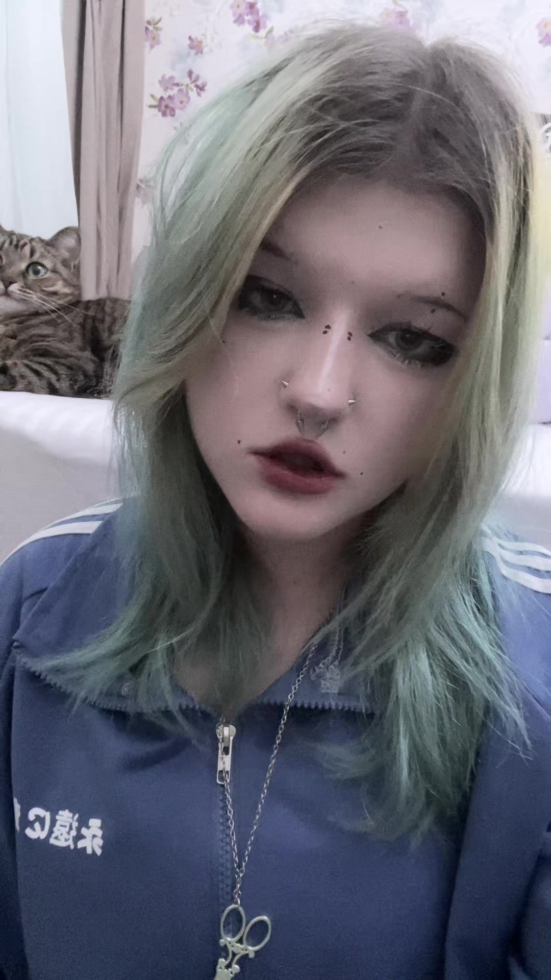 @antihrist