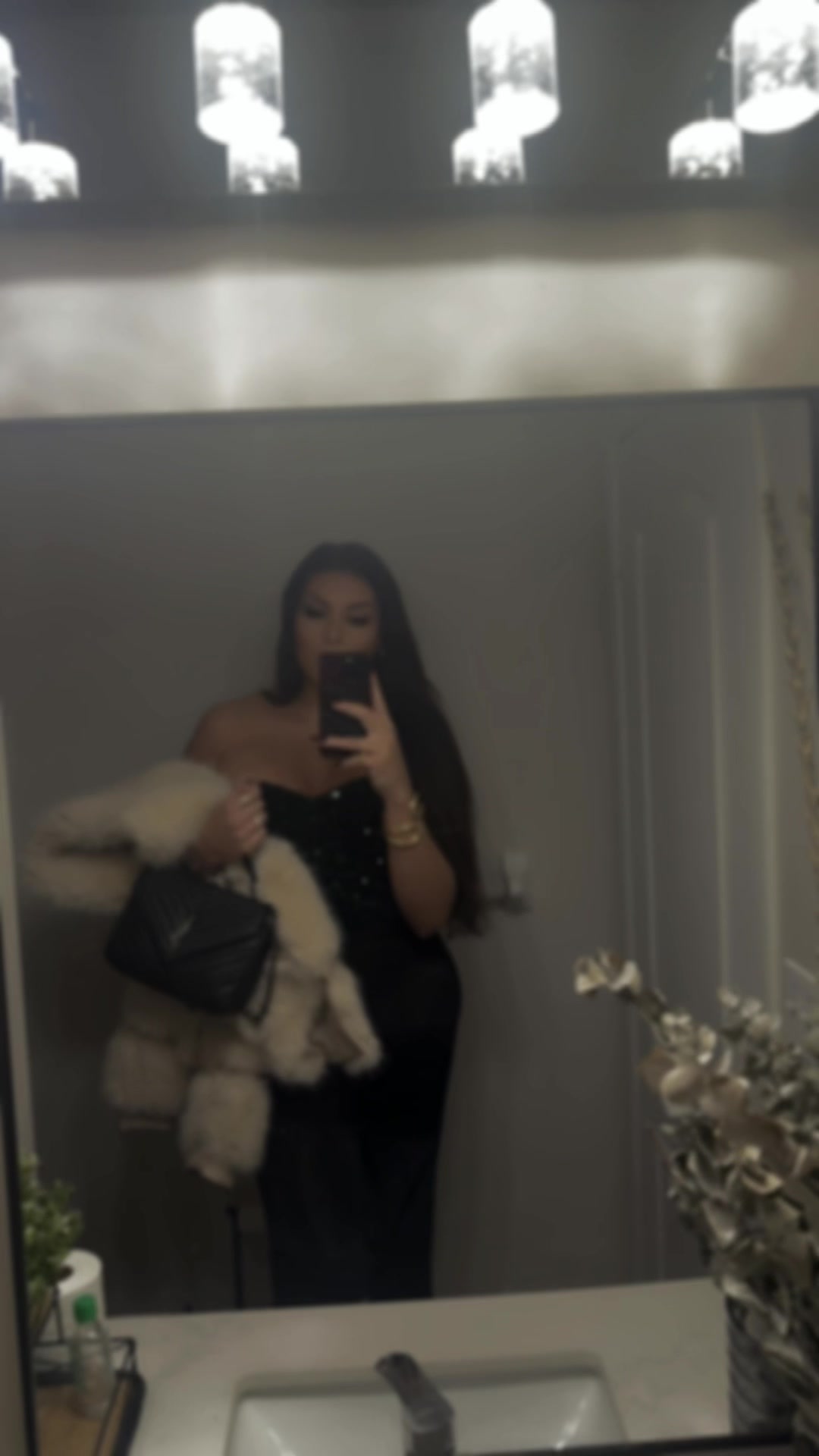 @jessicabreu