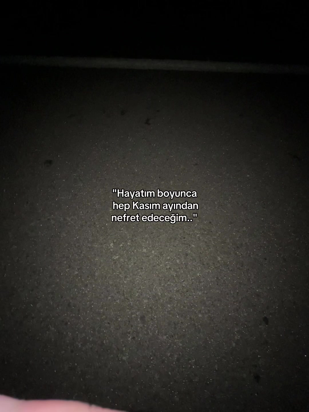@𝓑.