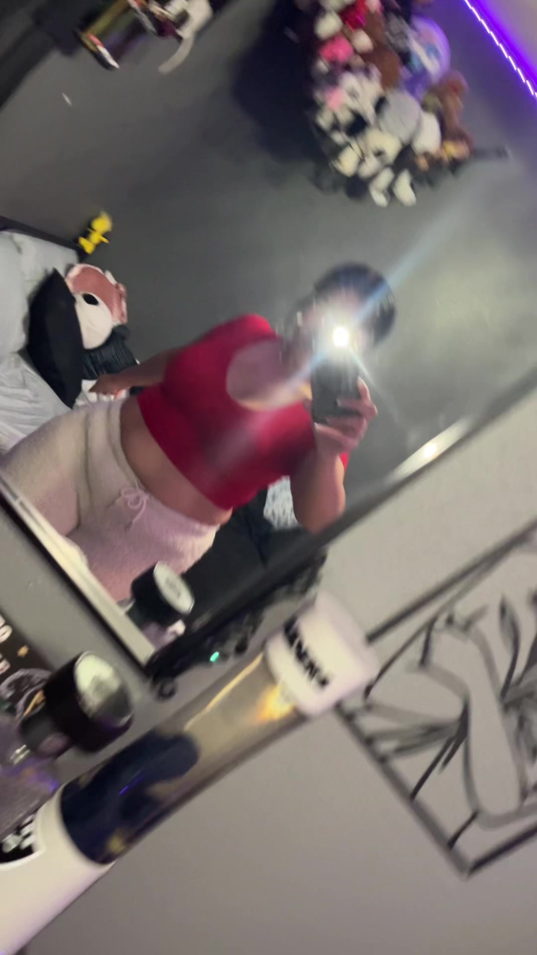 @🫍