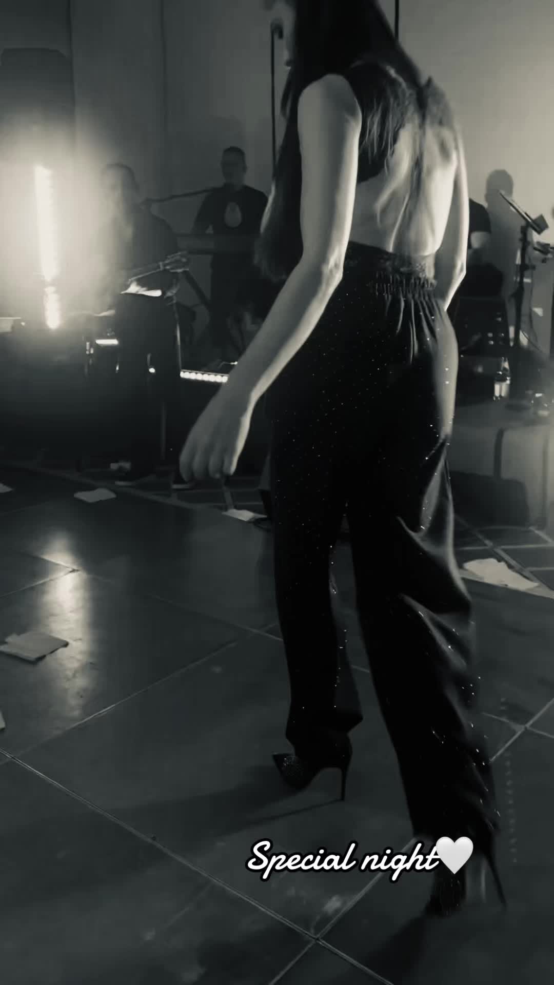 @Elena Shakalli
