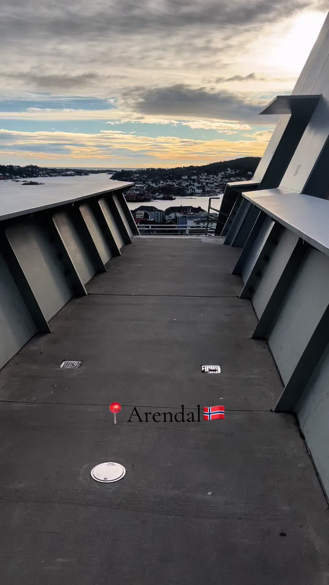 @Aurora