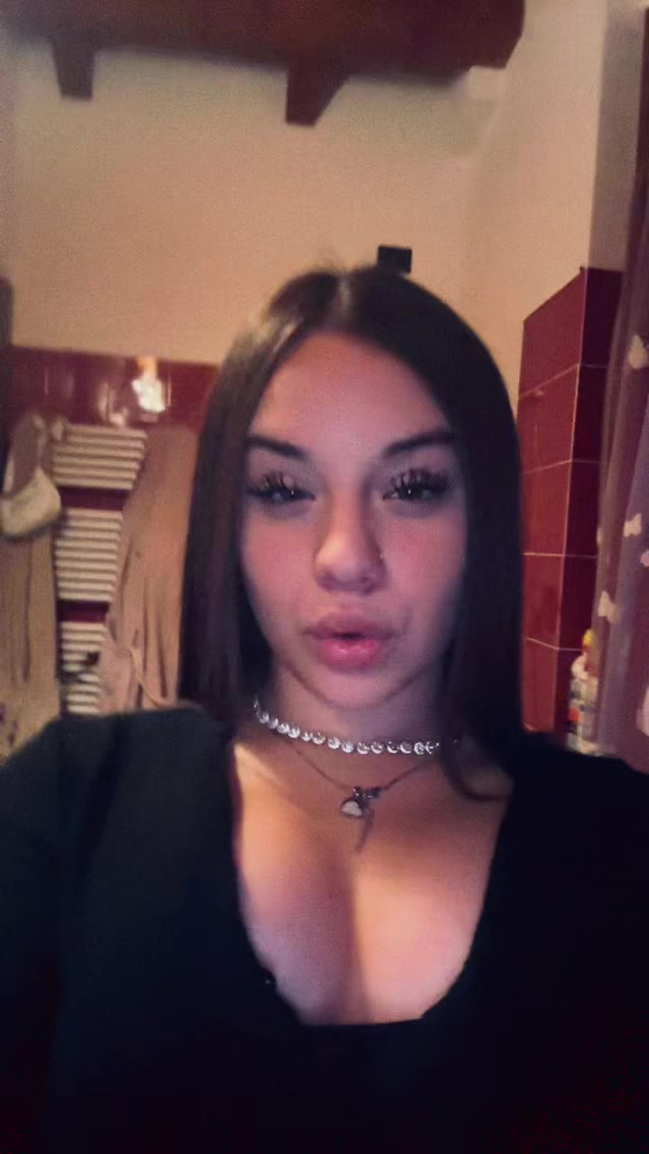 @𝓖𝓻𝓮𝓽𝓪💕