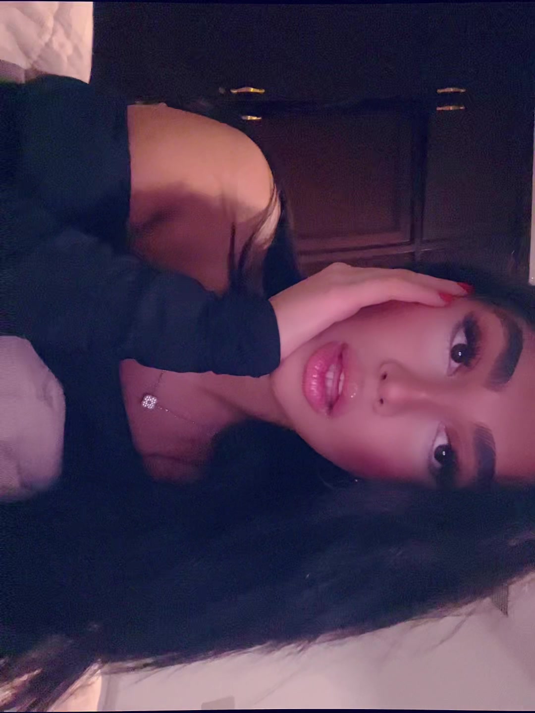 @Theonefatemeh