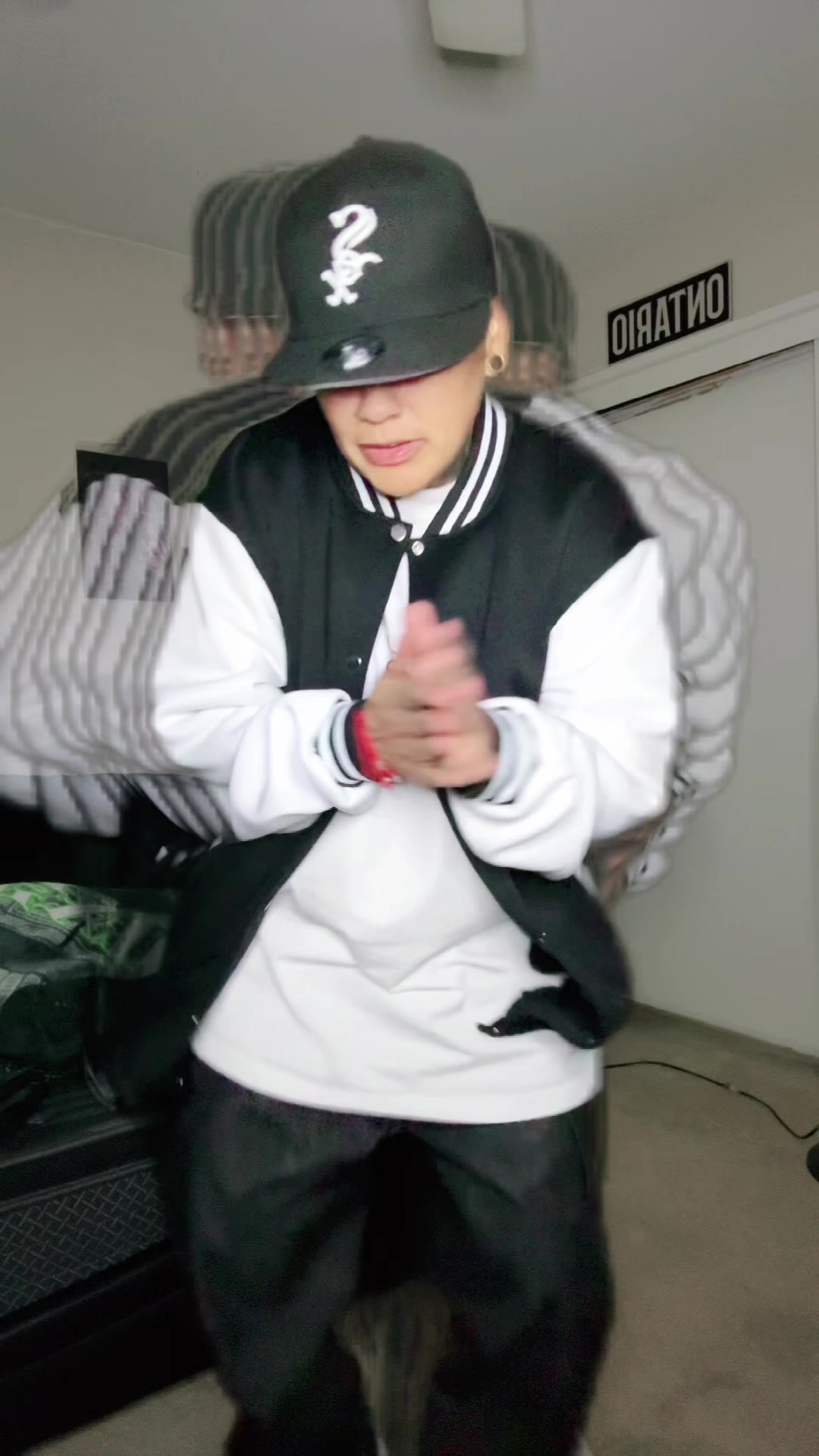@SNKST1